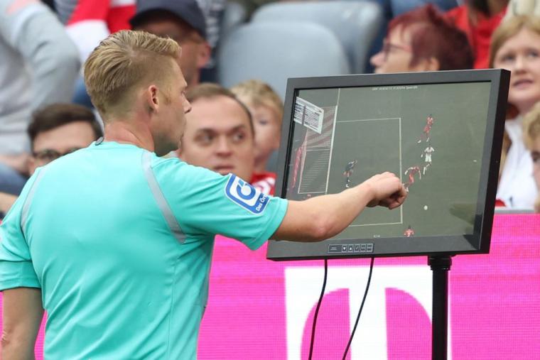 How VAR works and when it's used in football image