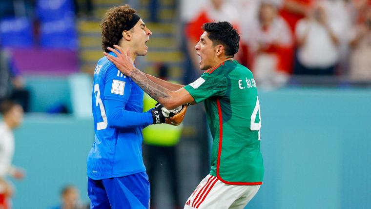 Mexico vs. Poland: Memo Ochoa saves Lewandowski penalty in opening draw image