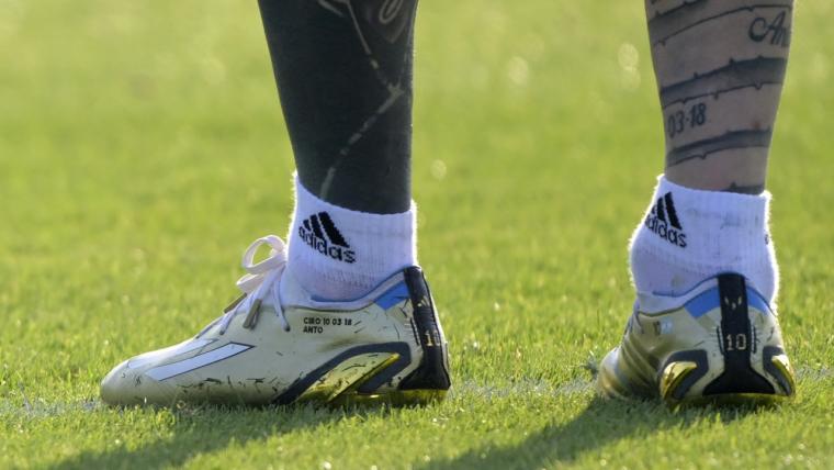 Los botines de Lionel Messi en el Mundial Qatar 2022 image