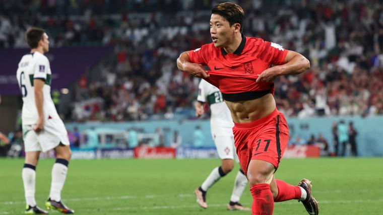 Portugal vs South Korea: Late Hwang strike sends South Korea through image