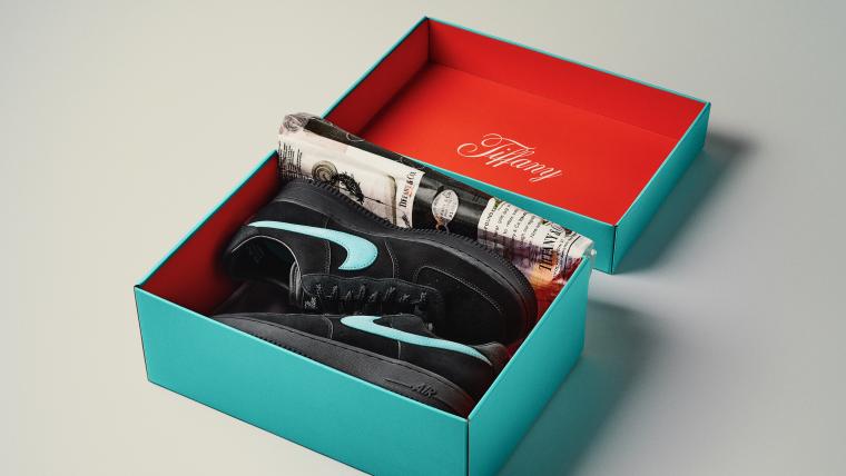 LeBron James debuts Nike x Tiffany & Co Air Force 1  image