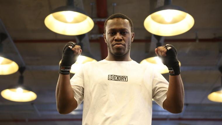 Who is Deji? Real name, pro record ahead of of Swarmz 2023 YouTube boxing fight image