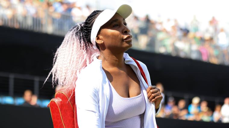Vì sao Venus Williams từ chối bắt tay trọng tài image