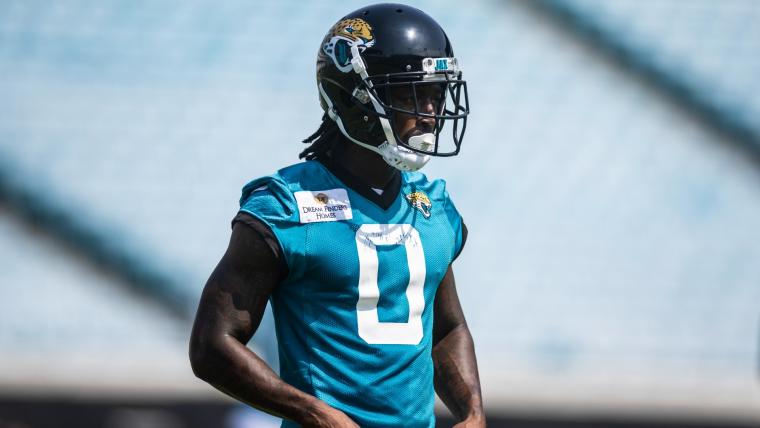 Calvin Ridley confident as he impresses Jaguars teammates, Trevor Lawrence at training camp: 'I haven't lost a step' image