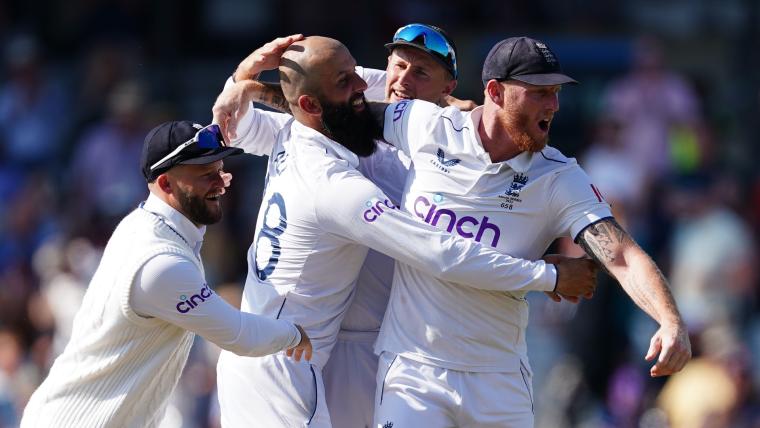 The Ashes Third Test: England win by 3 wickets image