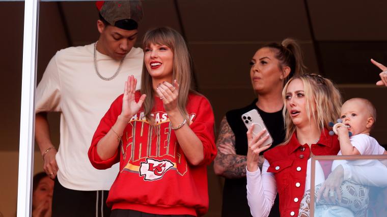 No sale tanto en pantalla: cuánto tiempo enfoca la TV a Taylor Swift en la NFL image