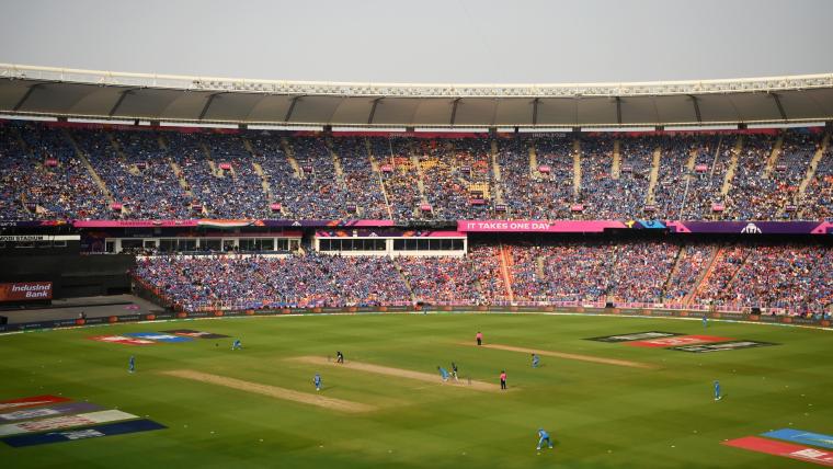 How is Ahmedabad pitch expected to play in the India vs Australia CWC 2023 final? image