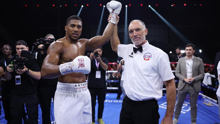 Anthony Joshua saved heavyweight boxing from a disastrous 2023 image