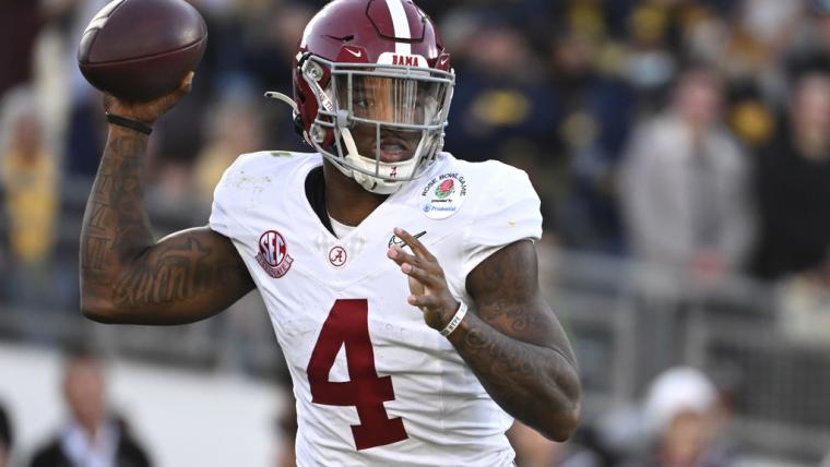 2024 Heisman Trophy odds: Recent history favors transfer quarterbacks image