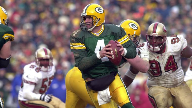 Inside 49ers vs. Packers playoff history, from 'Mud Bowl' to the TO catch and Aaron Rodgers' struggles image