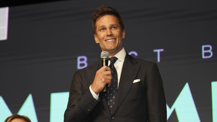 When will Tom Brady broadcast NFL games for Fox? Projecting GOAT's TV schedule for 2024 NFL season image