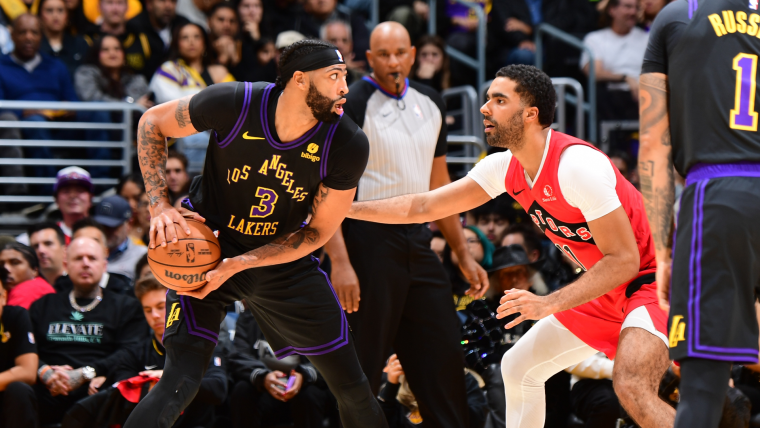 Anthony Davis evitó el desastre de Lakers con una demostración en el clutch image