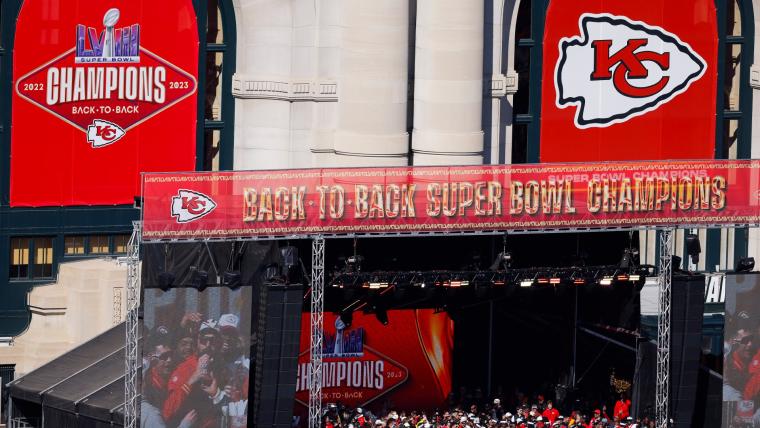 #KCStrong: Chiefs launch emergency relief fund for victims following Super Bowl parade shooting image