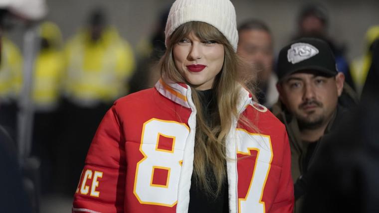 DraftKings offers odds on Taylor Swift-themed Super Bowl bets image