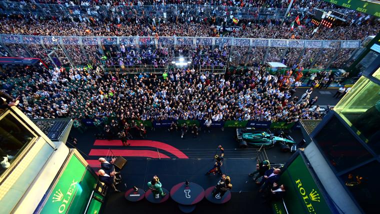 Can F1 fans enter the track in Melbourne? New circuit invasion rules for 2024 Australian Grand Prix image