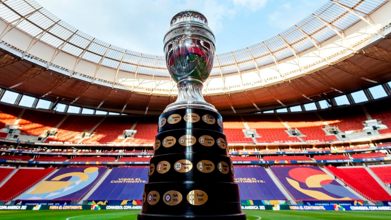 Todos los detalles de la Copa América: De qué está hecha, cuánto pesa y más image