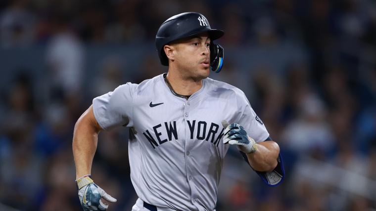 Giancarlo Stanton's comical lack of speed takes away hit from Yankees' teammate image