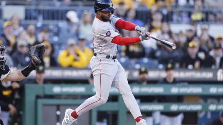 Red Sox DFA infielder Pablo Reyes image