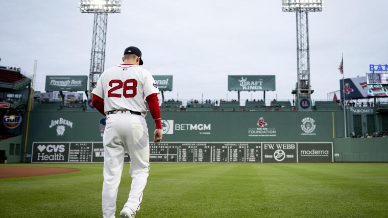 Red Sox 1B scratched from lineup vs. Rays due to injury image