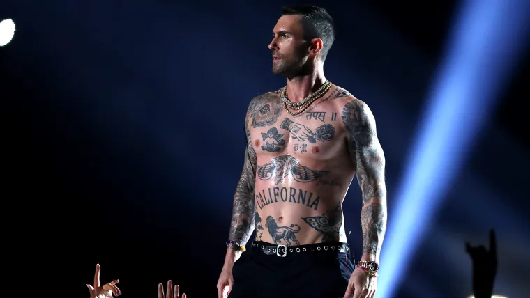 adam-levine-shirtless-story-FTR