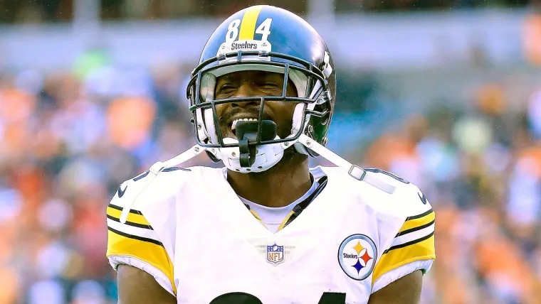 LOOK: Antonio Brown modifies jerseys as Steelers seek rival Cleveland's help image