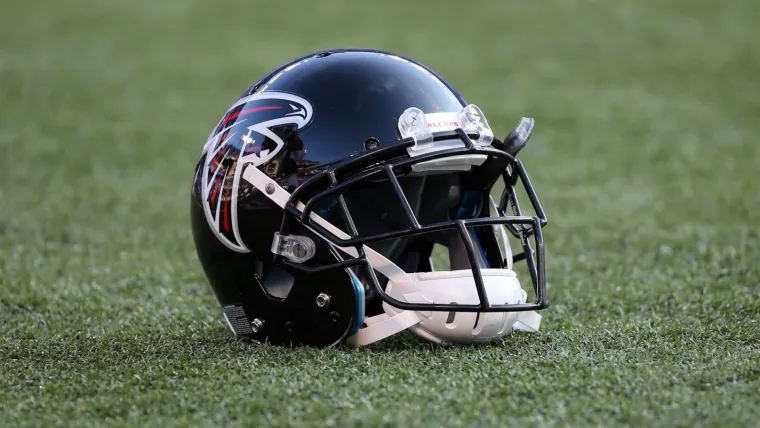 Atlanta-Falcons-Helmet-Getty-FTR