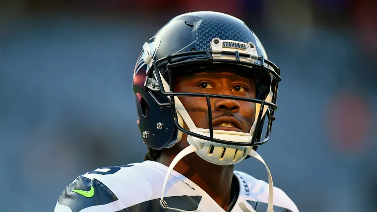 Former NFL star Brandon Marshall calls out top heavyweights to start boxing career image
