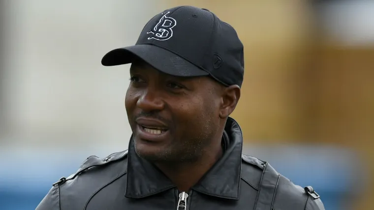 Brian Lara - cropped