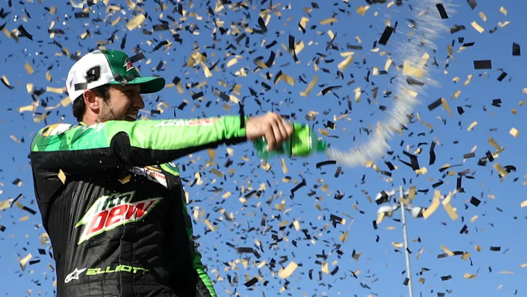 NASCAR at Kansas: Race results, highlights from Chase Elliott's win image