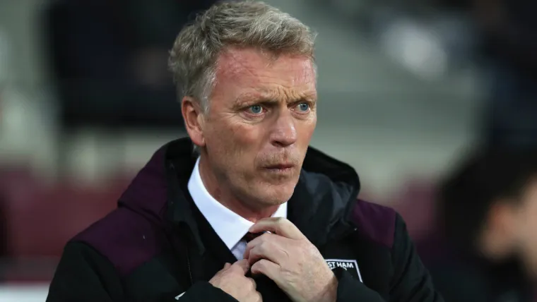 'We hope football will have a little reset' - West Ham boss Moyes wants coronavirus to make game less 'indulgent' image