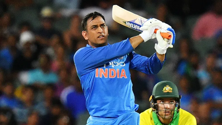 Dhoni-Cropped