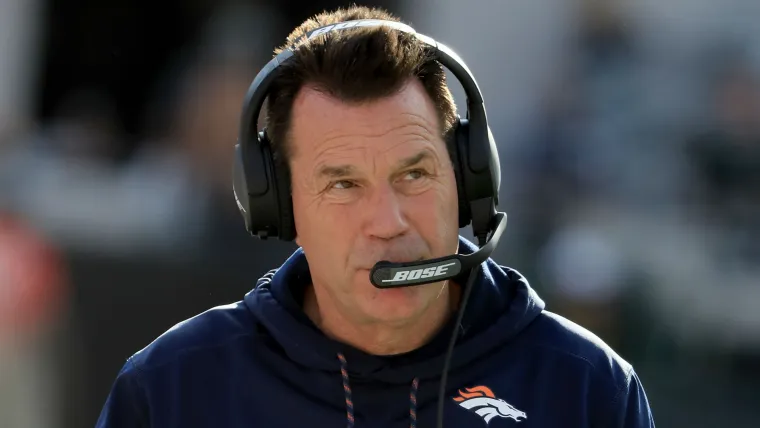 Broncos block teams wanting to interview Gary Kubiak, report says image