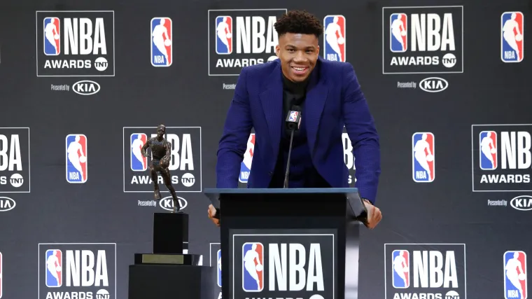 NBA Awards 2019: Fast Facts on Giannis' Antetokounmpo's 2018-19 MVP Award image