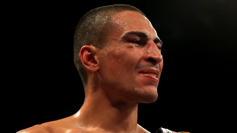 Jordan Gill completely outclasses Emmanuel Dominguez to claim WBA international featherweight title image