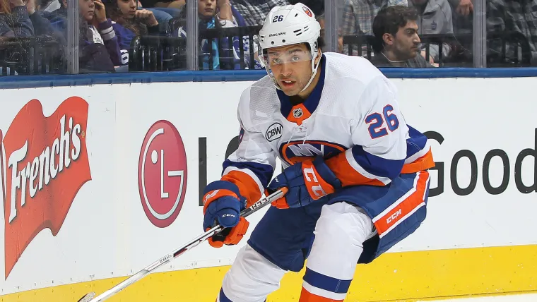 New York Islanders' Josh Ho-Sang requests trade, per report image