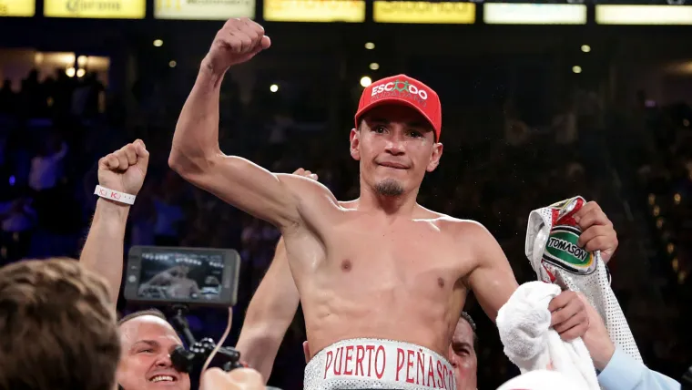 SuperFly 3 results: Juan Francisco Estrada makes case for Sor Rungvisai rematch in win over Felipe Orucuta image