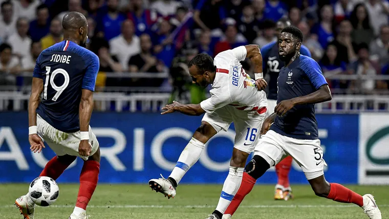 Watch: Julian Green becomes first American to score against France in USMNT history image