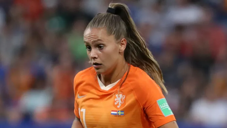 Lieke Martens - cropped