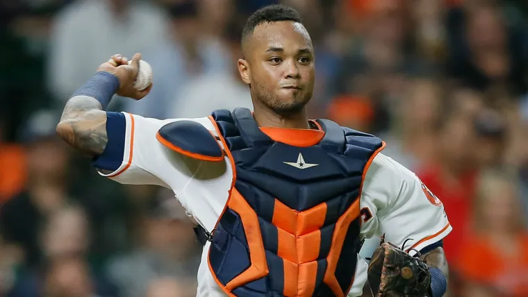 Royals to sign catcher Martin Maldonado image