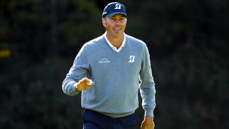 Matt Kuchar leads Genesis Invitational; Tiger Woods lags after opening-round 69 image