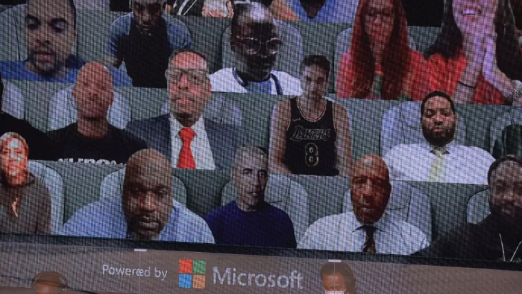 Barack Obama appeared as virtual fan in Game 1 of NBA Finals image