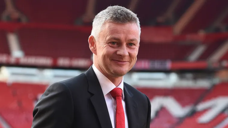 'He's loved by the fans' - Beckham backs Solskjaer to succeed at Man United image