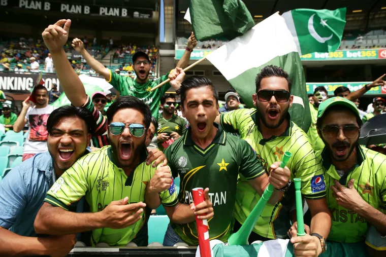 Pakistan fans