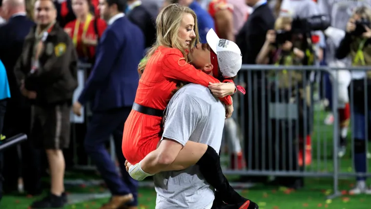 Chiefs star Patrick Mahomes, fiancee Brittany Matthews announce birth of first child image