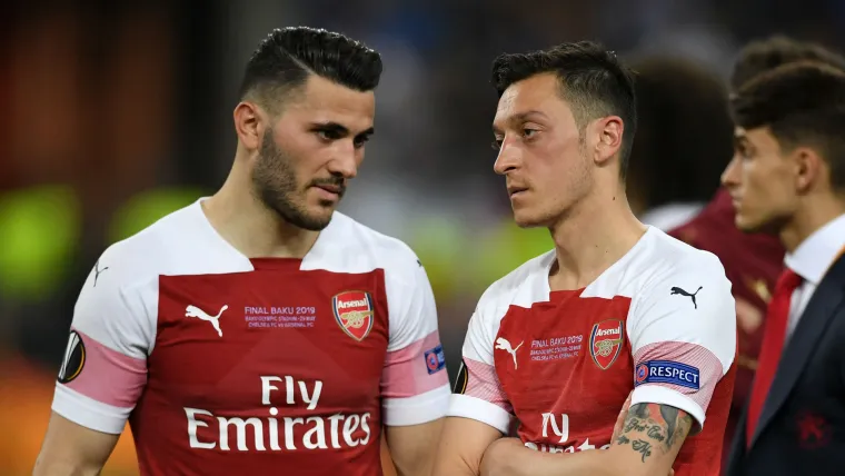 SeadKolasinacMesutOzil - cropped