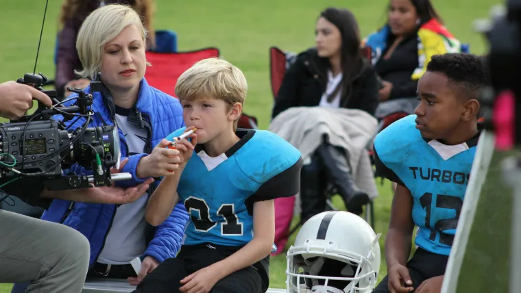 smoking-kid-football-players-101419-concussionlegacy-usnews-ftr