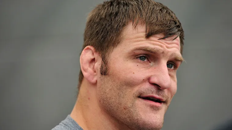 Stipe Miocic to make first UFC title defense in Cleveland image