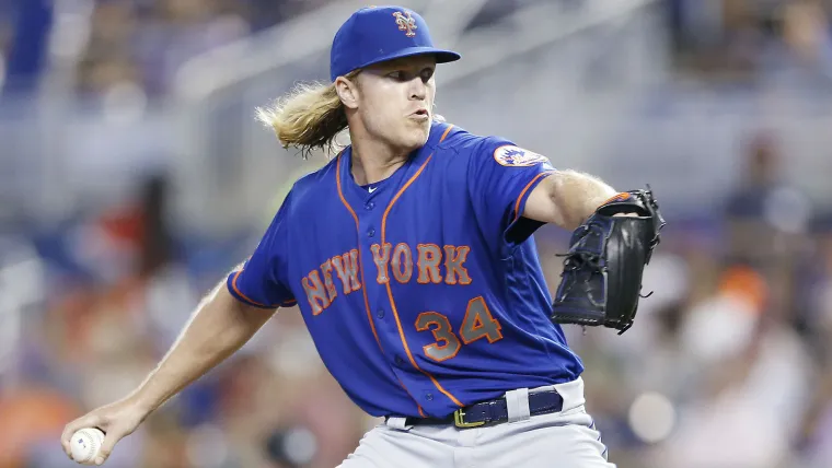 MLB trade rumors: Padres' offer for Noah Syndergaard includes multiple major-league players image