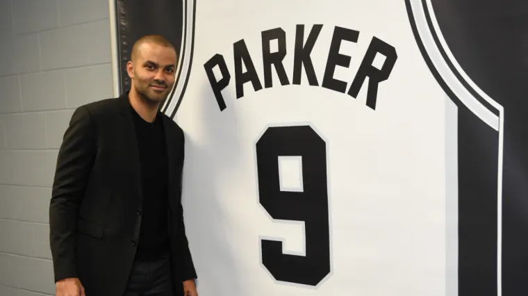 Tony Parker retired jersey