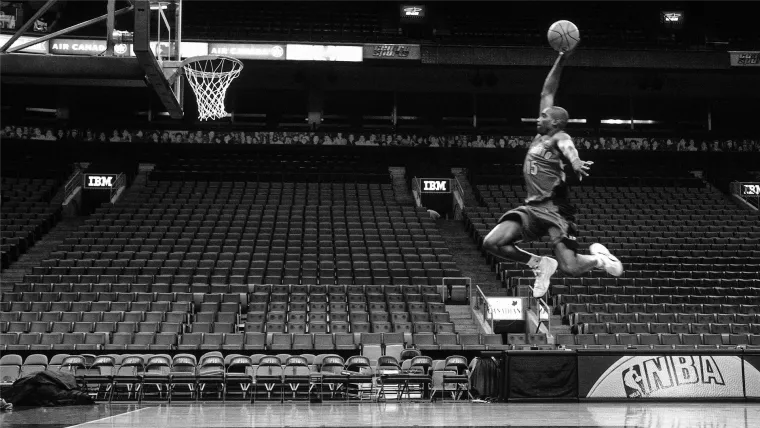 By The Numbers: Vince Carter's career with the Toronto Raptors image